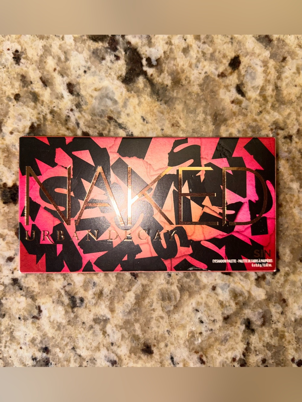 Urban Decay Naked Eyeshadow Palette - Pink Rose Shadesy. NEW - Picture 2 of 6